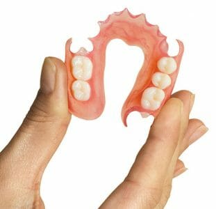 Flexi Dentures | Flexible Dentures | Hampshire | The Natural Denture Clinic